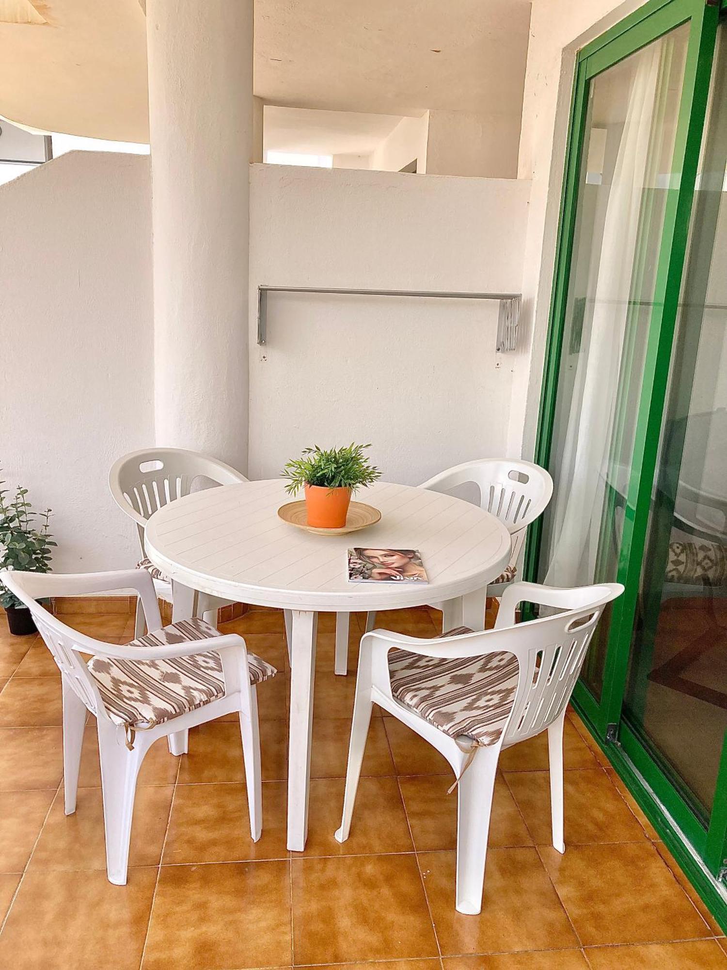 Ground Floor Apartment With Pool, Next To The Beach Costa Teguise Zewnętrze zdjęcie